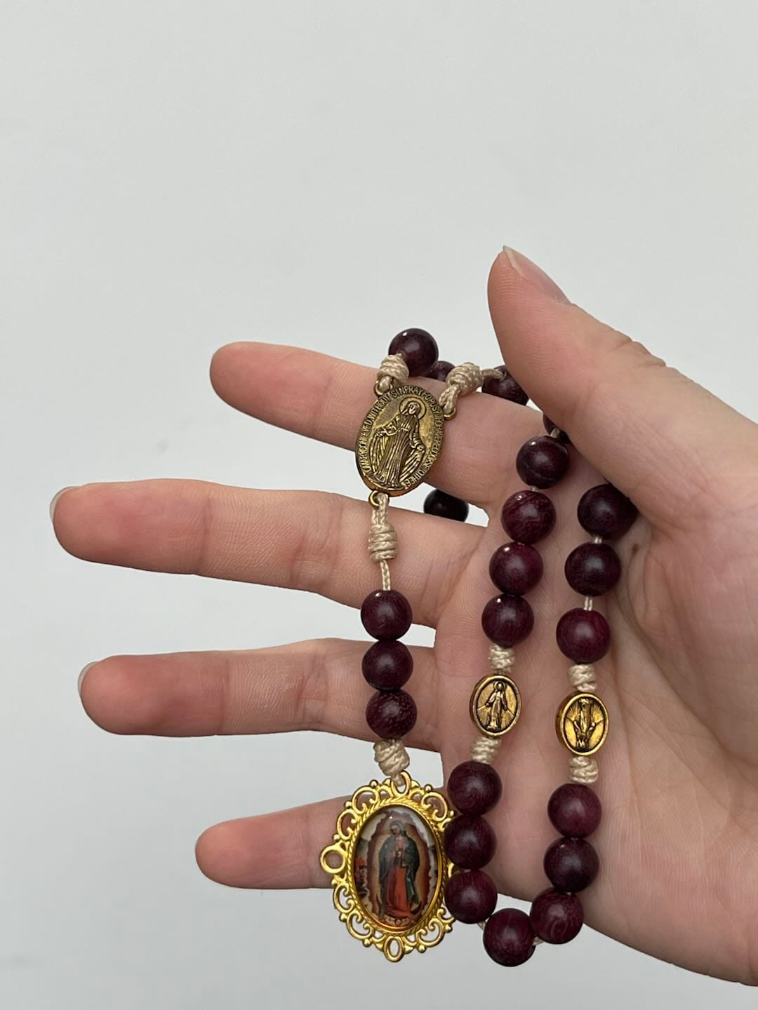 Customer photo review of SolaceBeads Purpleheart Wood Our Lady of Seven Sorrows Rosary Chaplets