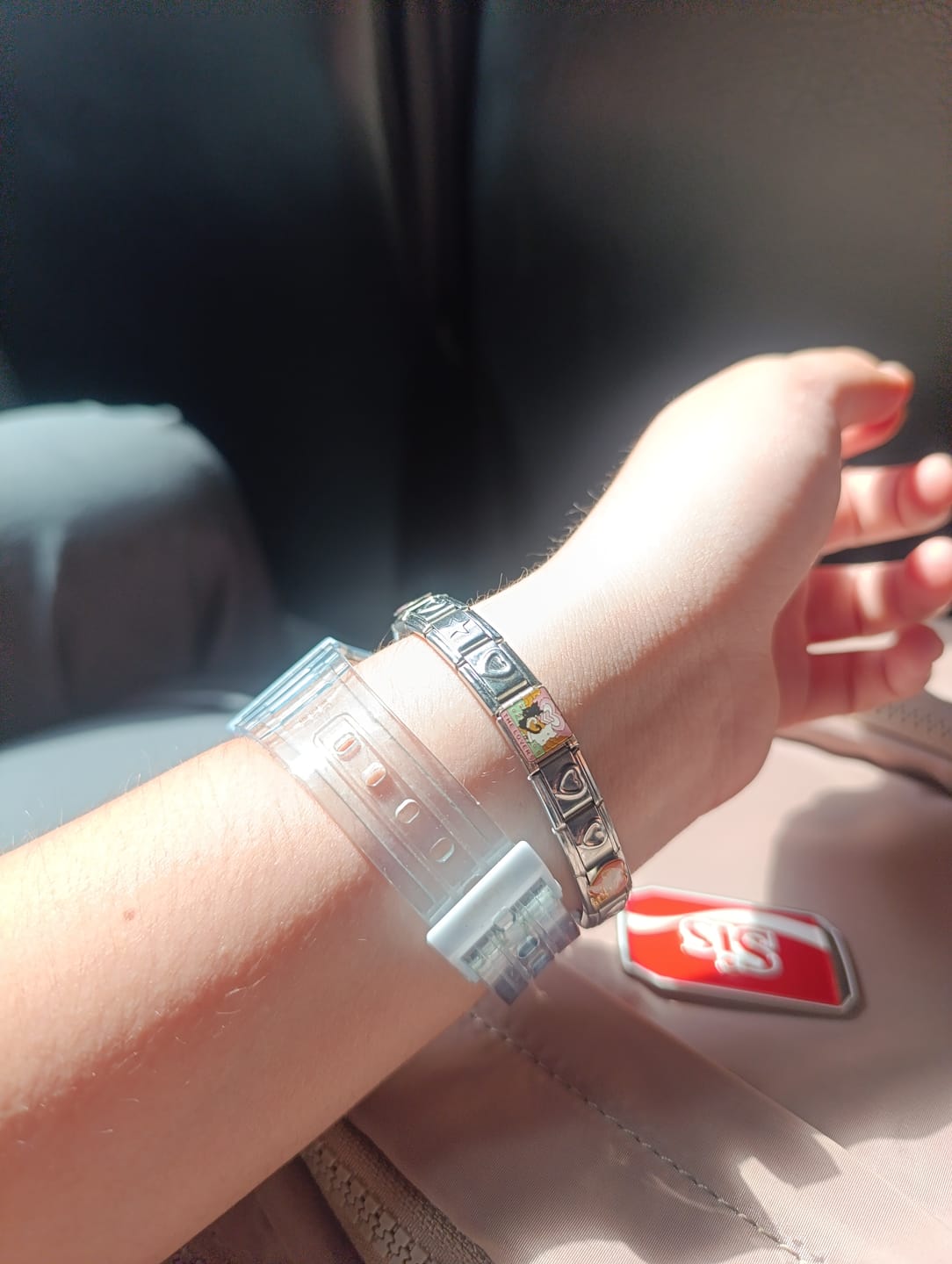 Customer photo review of Charm Gatos