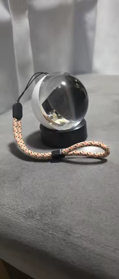 Customer photo review of 3D Video Crystal Ball