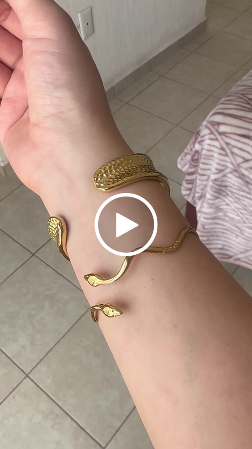 Customer video review of Pulsera Aspid