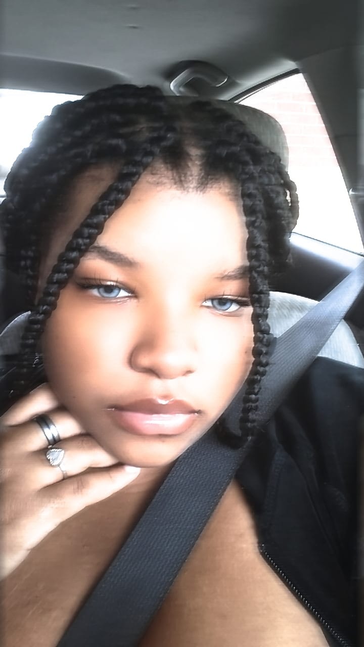 Customer photo review of Aine Swan Lake Blue Prescription Colored Contact Lenses