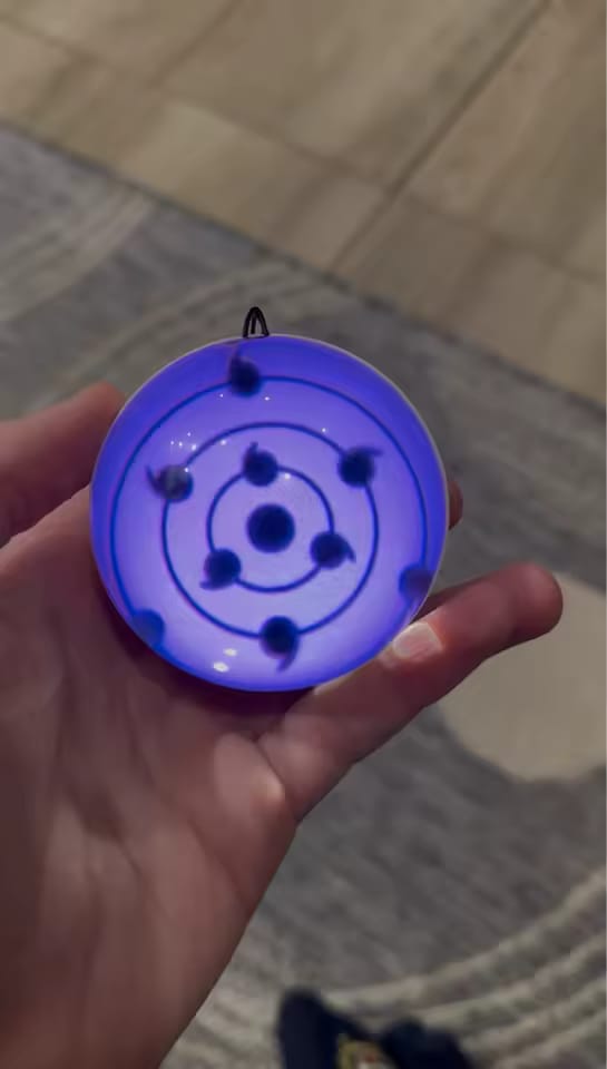 Customer photo review of 3D Video Crystal Ball