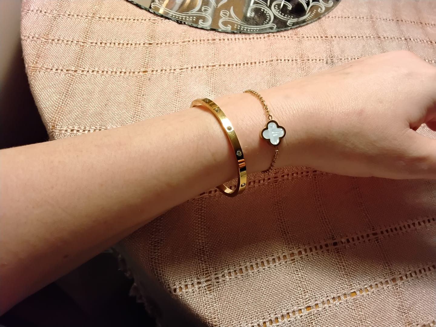 Customer photo review of Vina Bracelet (Bundle)