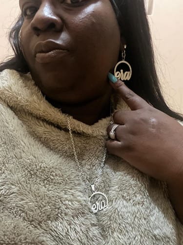 Customer photo review of Silver Era Necklace