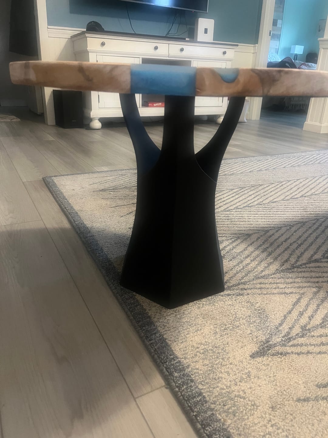 Customer photo review of Coffee Table Base 16.1" H Tree Trunk for Modern Round Top - 106S Namu