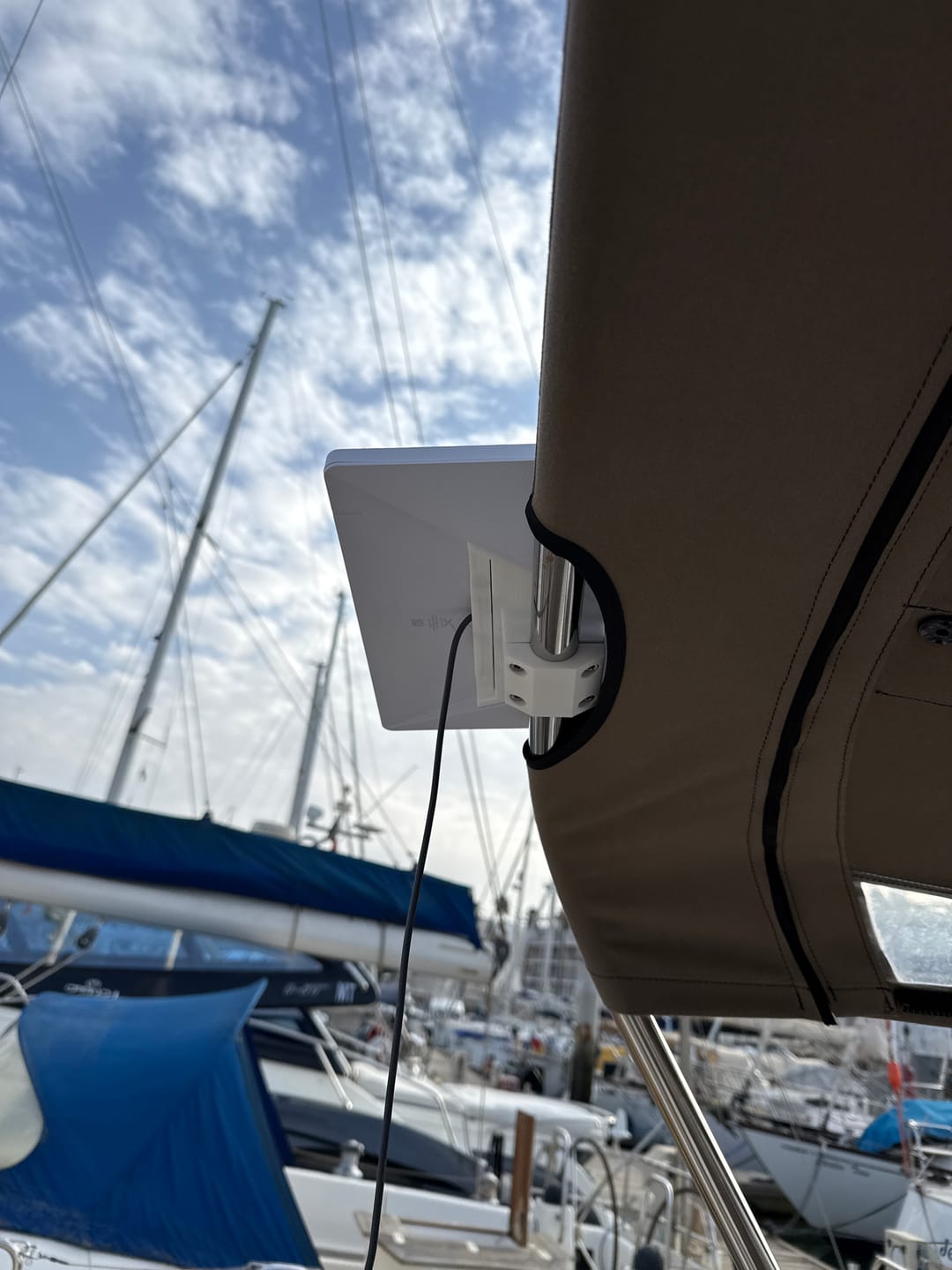 Customer photo review of Starlink Mini Rail Mount