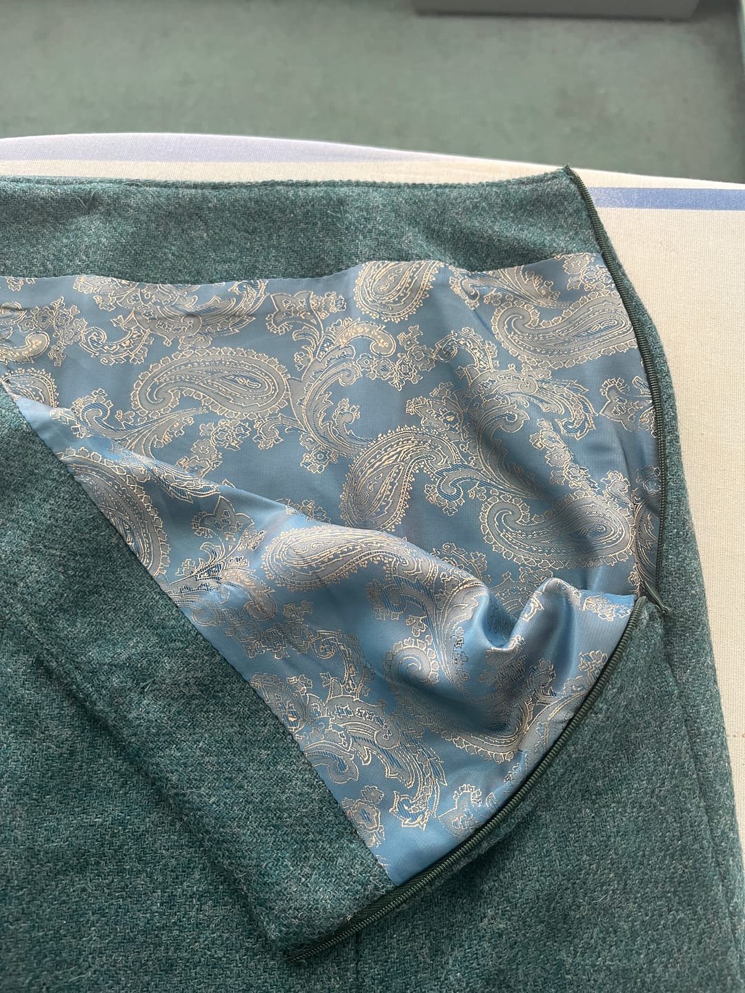 Customer photo review of Paisley Jacquard Lining Fabric
