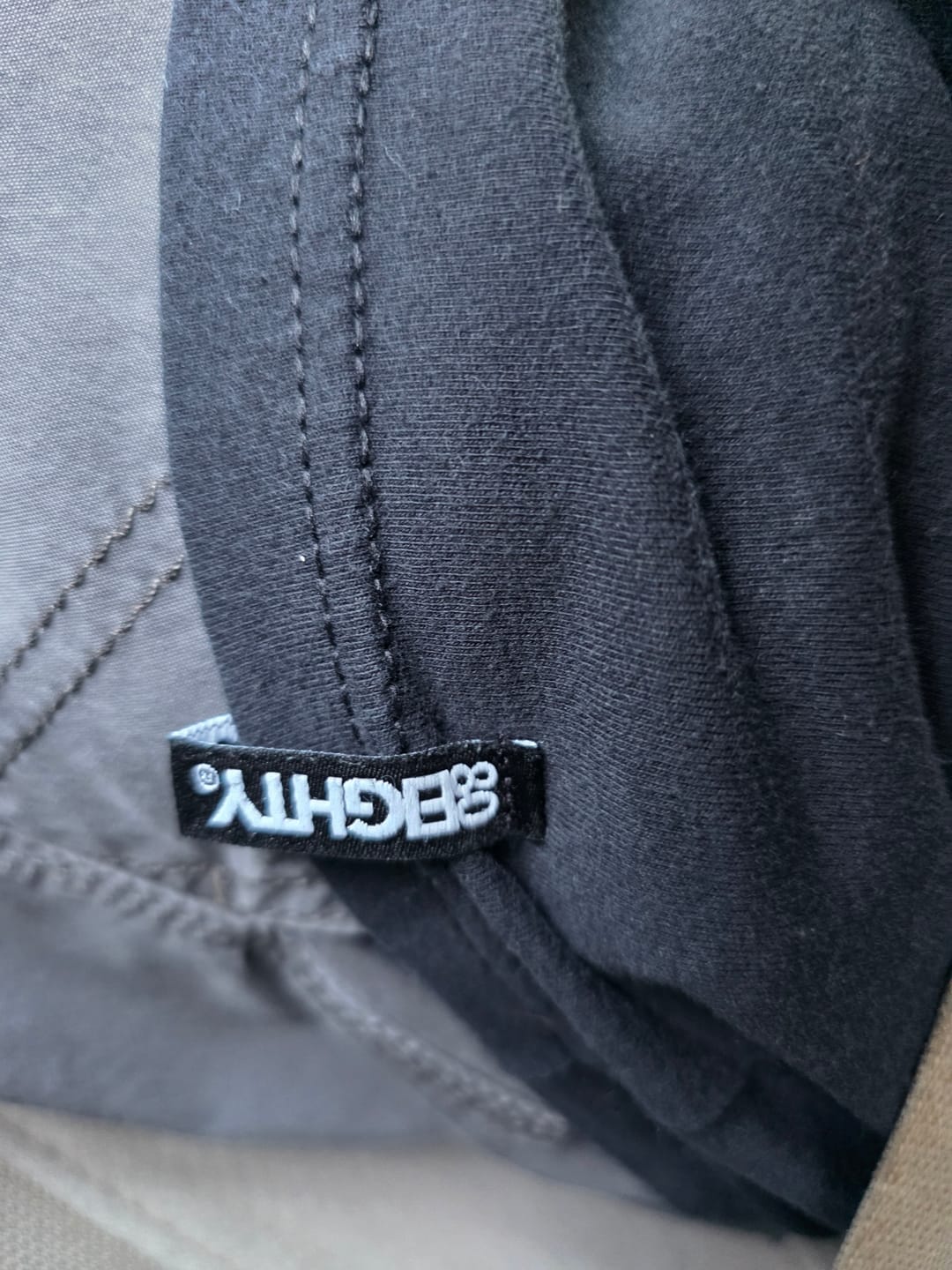 Customer photo review of 80Eighty® Vein 2.0 Shirt