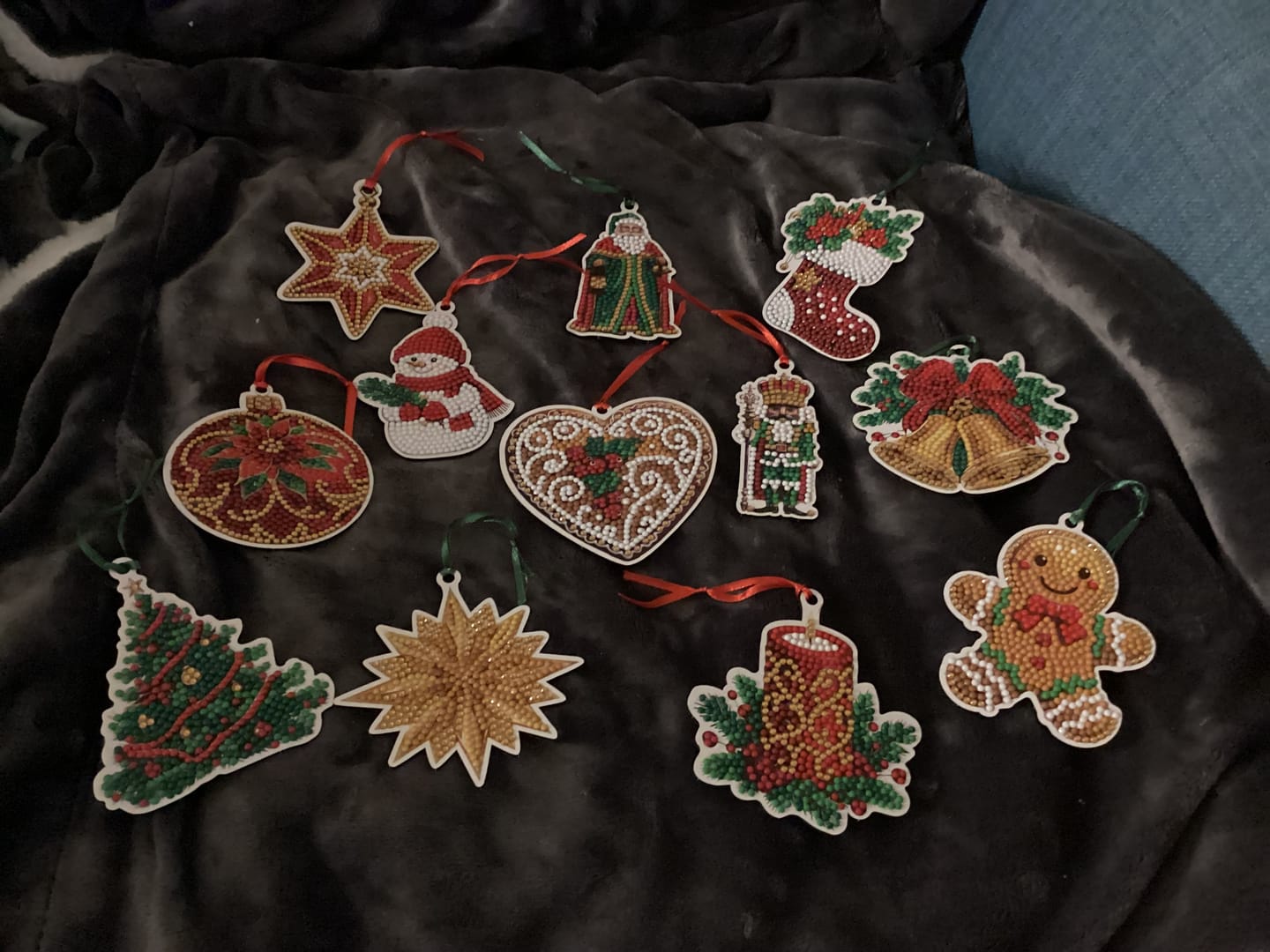 Customer photo review of Festive Favourites Crystal Art Hanging Decoration Kit x 12