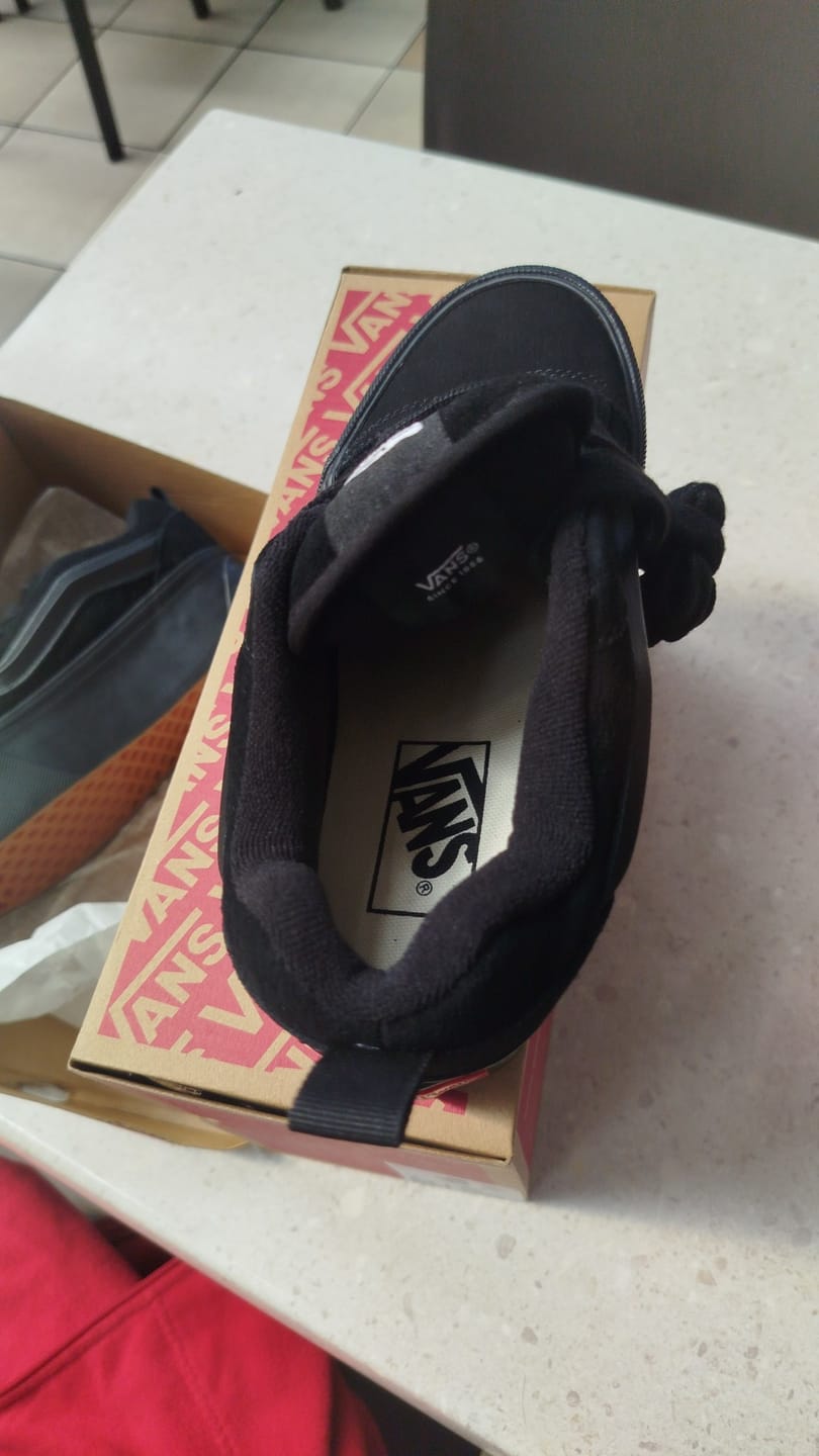Customer photo review of Zapatillas Vans Knu Stack Mujer Mono Negro