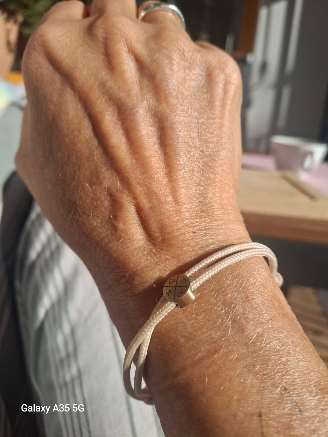 Customer photo review of Gravur Armband LITTLE MAUI INITIALEN