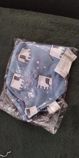 Customer photo review of baberos impermeables 5 Piezas