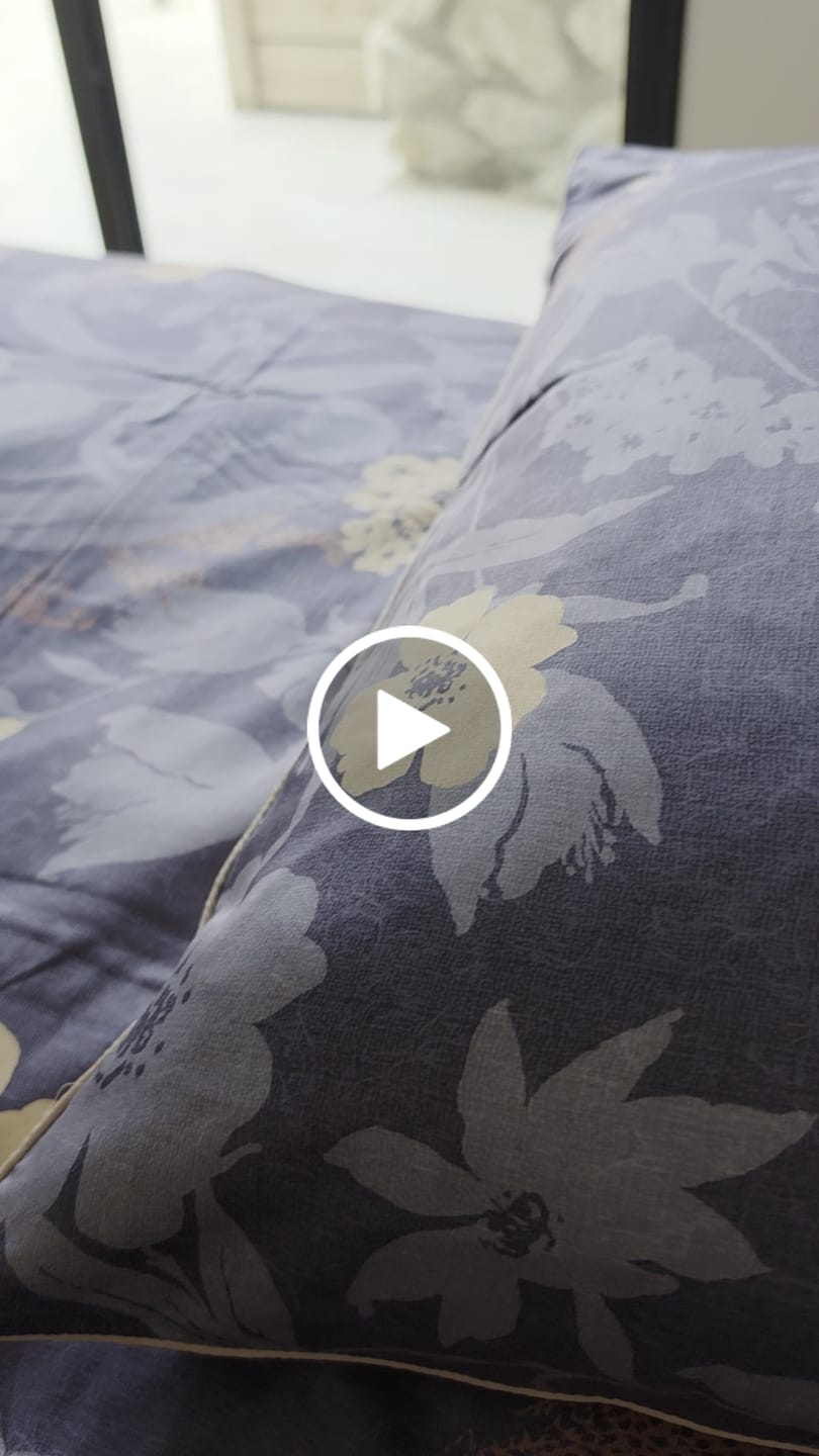 Customer video review of סט מצעי - Golden LIght
