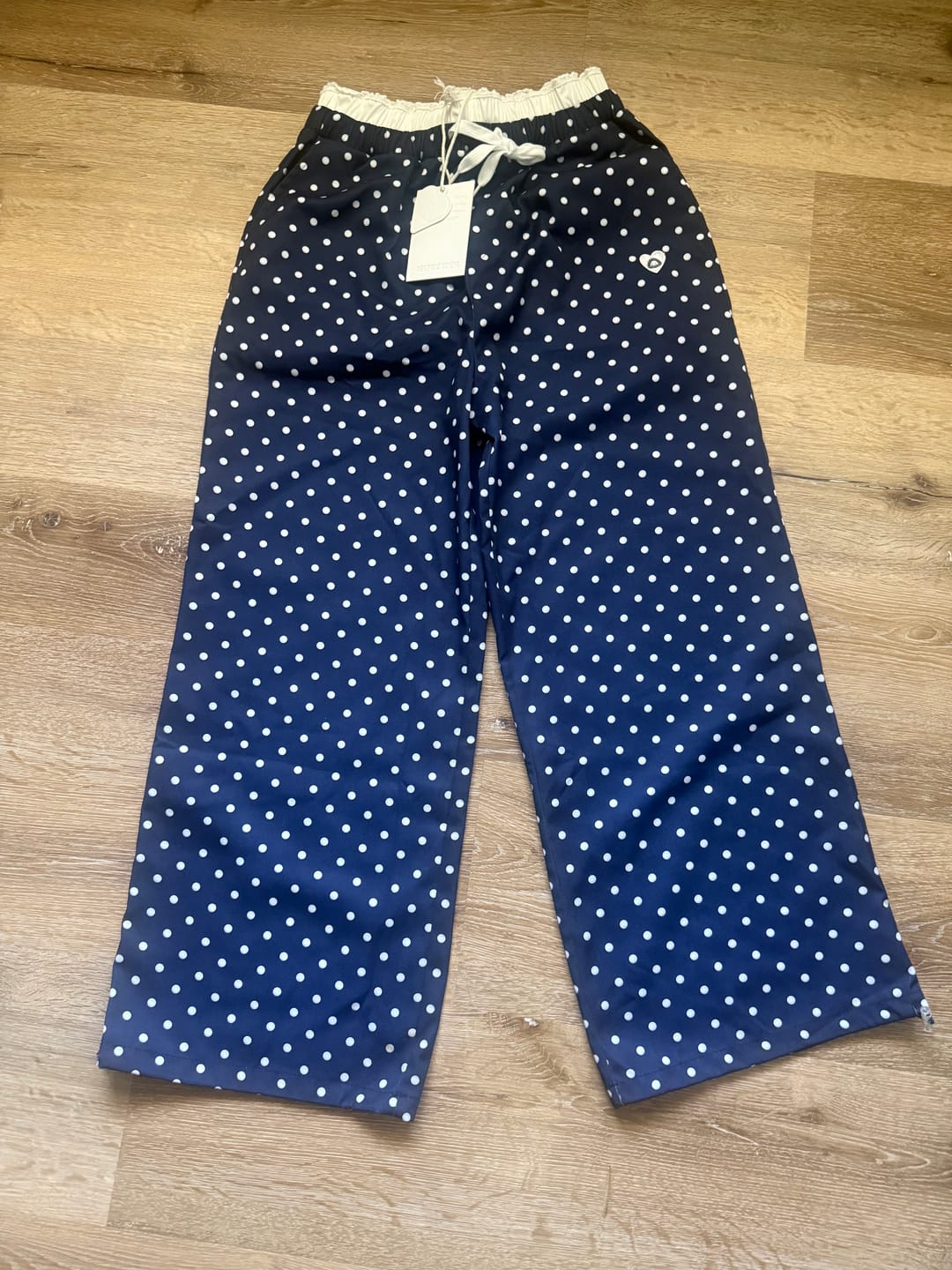 Customer photo review of Aelfric Eden Polka Dot Sweatpants