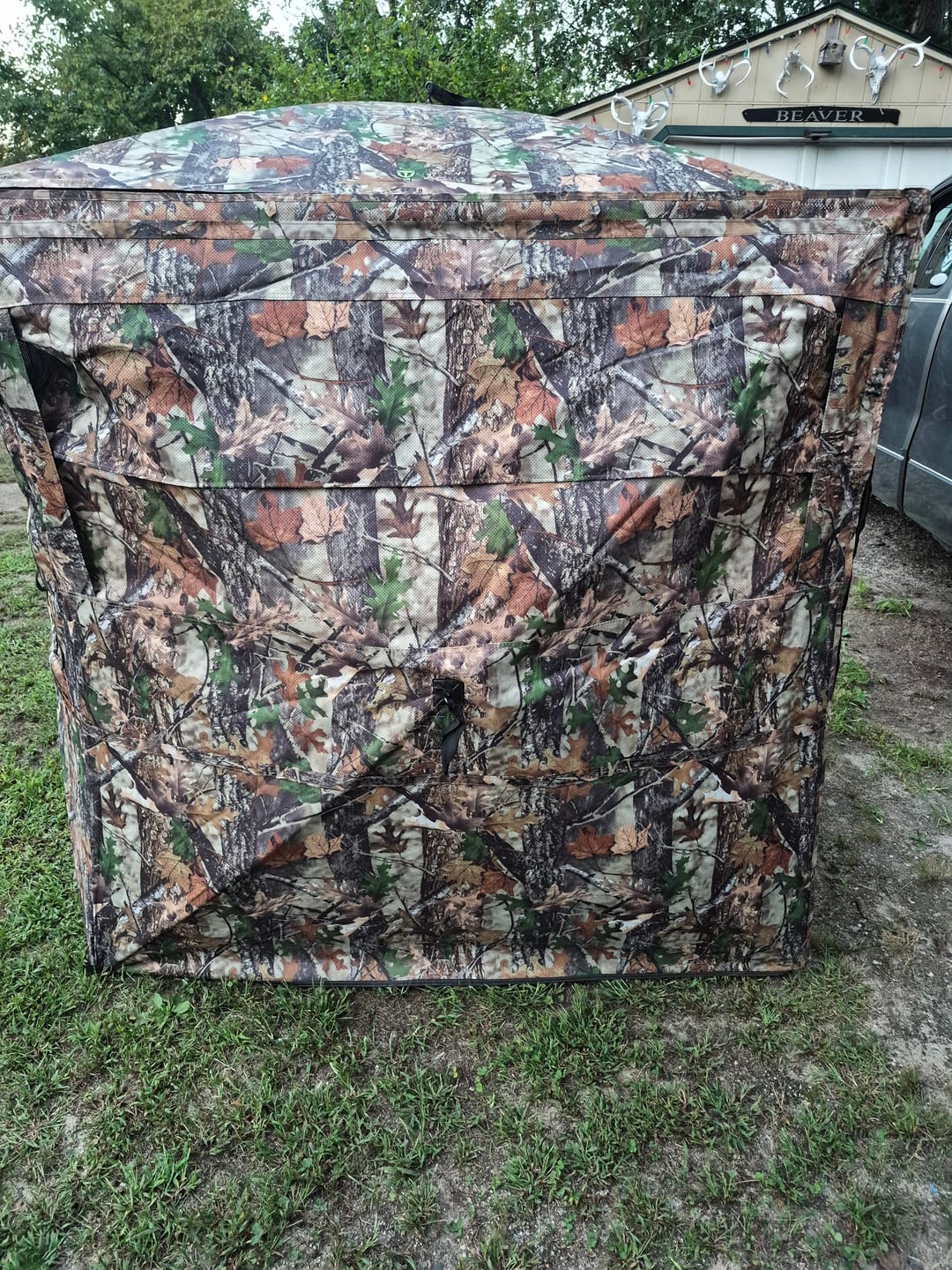 Customer photo review of Vis360 See Through Silent 4 Full Panels Hunting Blind and  Camo Deer Hunting Rangefinder Bundle