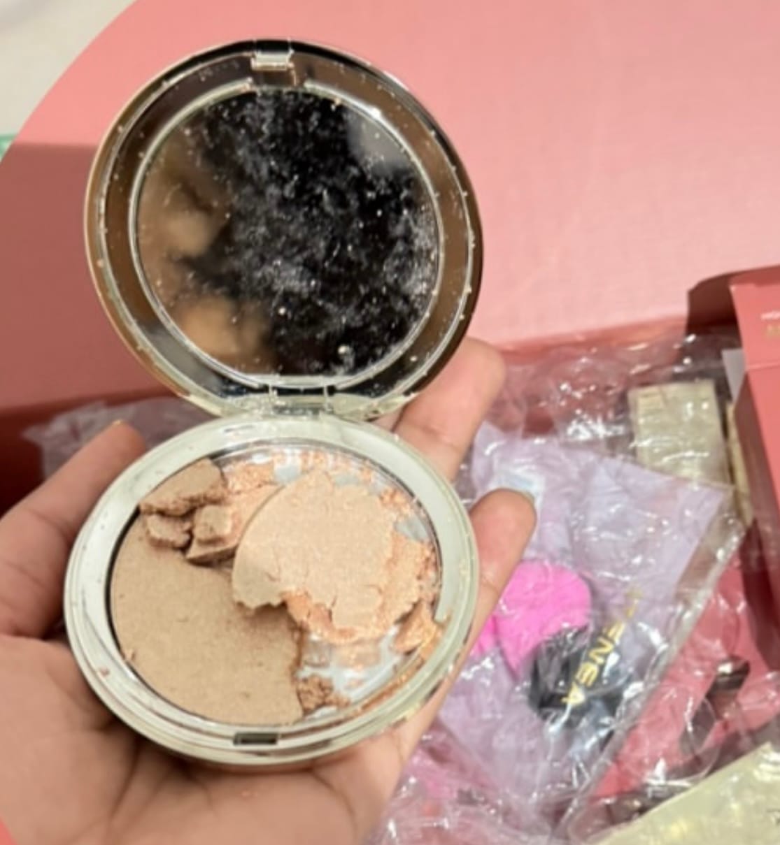 Customer photo review of ILUMINADOR EFECTO HÚMEDO SUBLIME