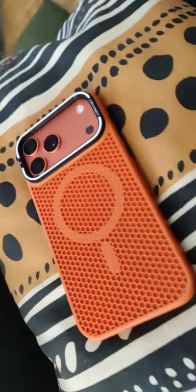Customer photo review of Coque AeroCool™ – La protection qui garde votre téléphone au frais