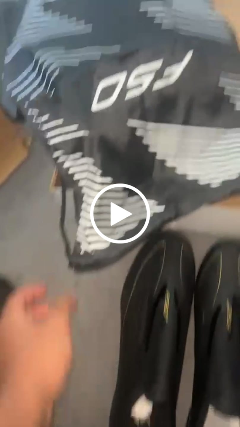 Customer video review of Adidas F50 + Laceless FG Dark Spark - Noir/Argenté/Doré