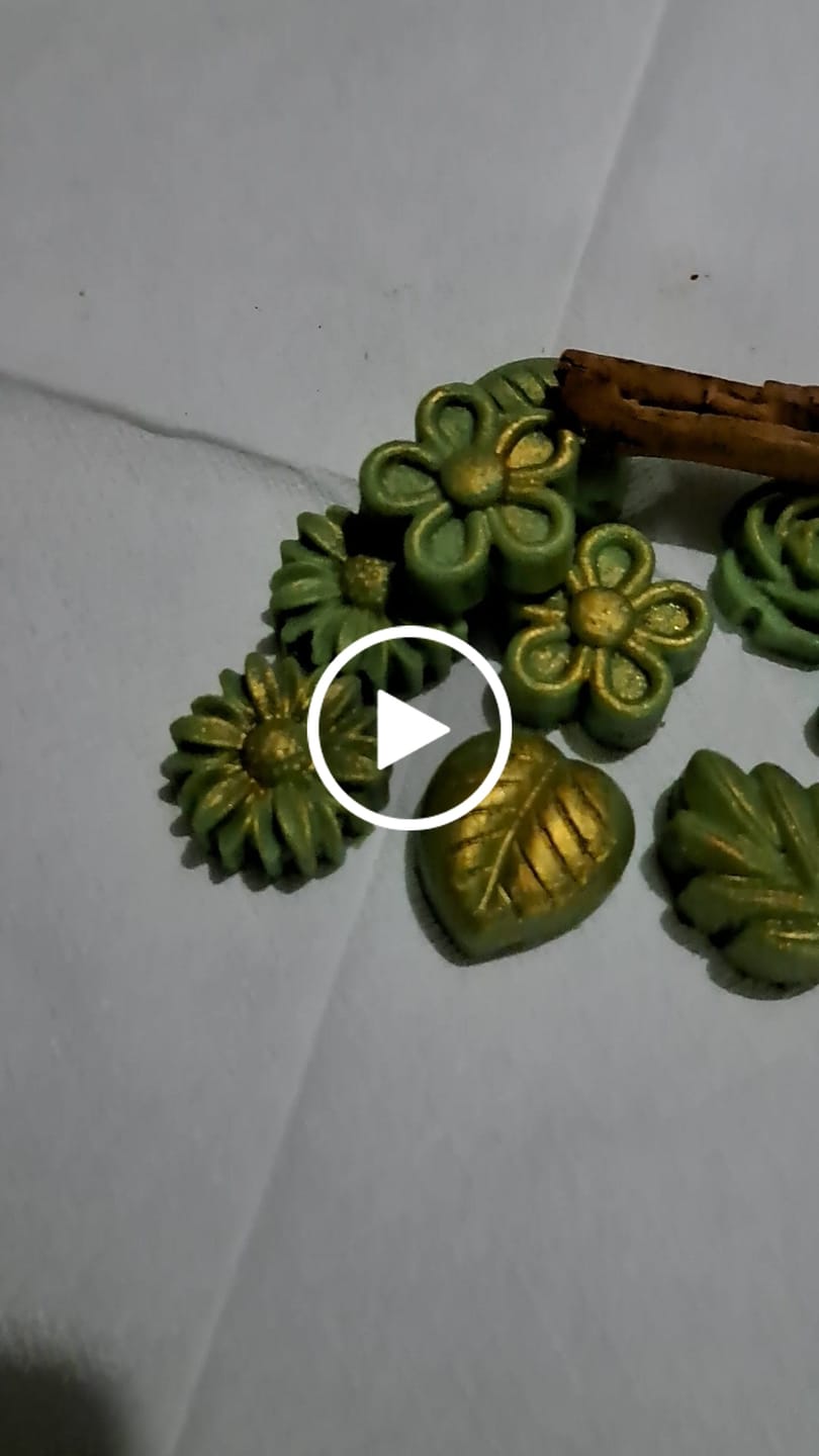 Customer video review of Fragancia BOIS AGAR NOIR