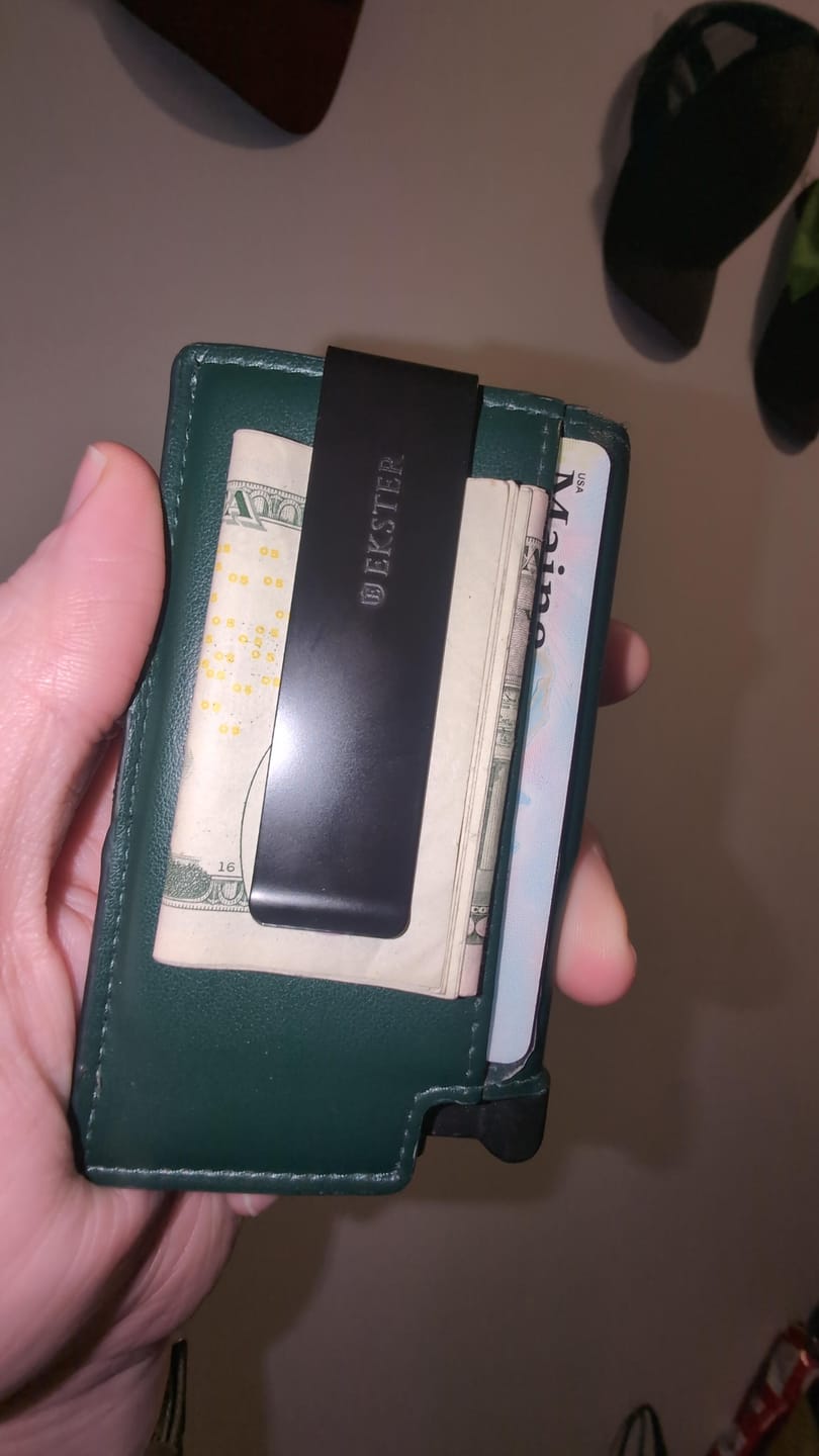 Customer photo review of Ekster Wallet