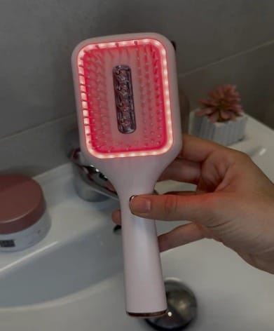 Customer photo review of RootGlow™ LED Scalp Massage Brush — Red Light Glow, Vibration & Oil Applicator