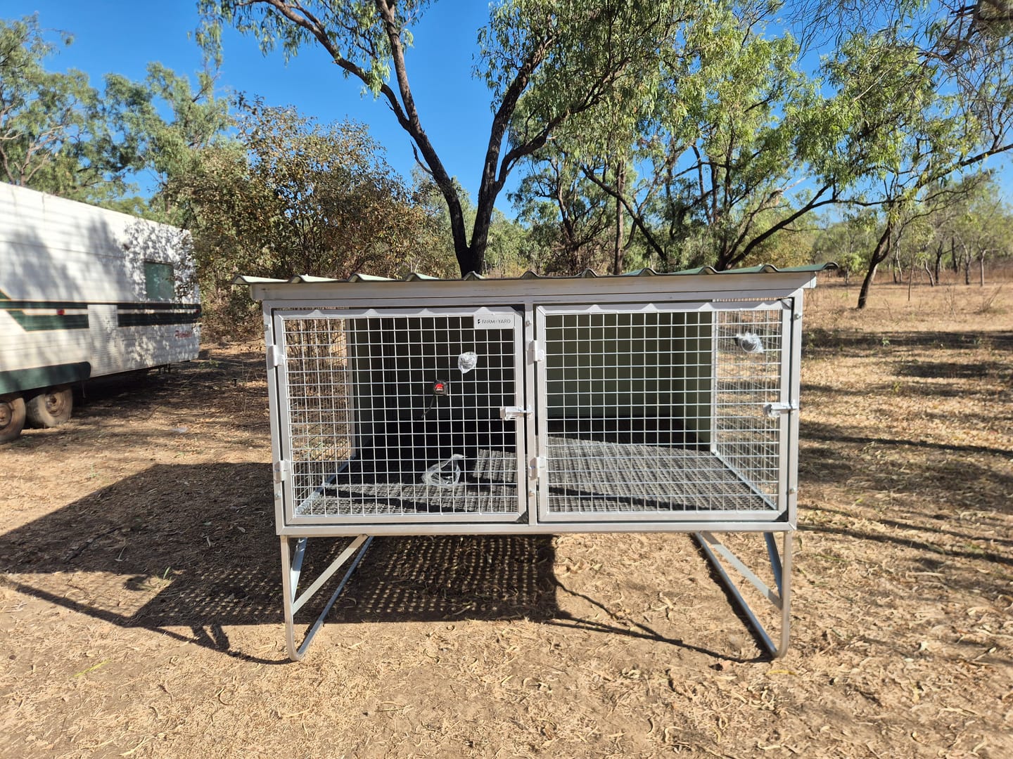 Customer photo review of "Aussie Dog Kennels" Raised Dog Kennel