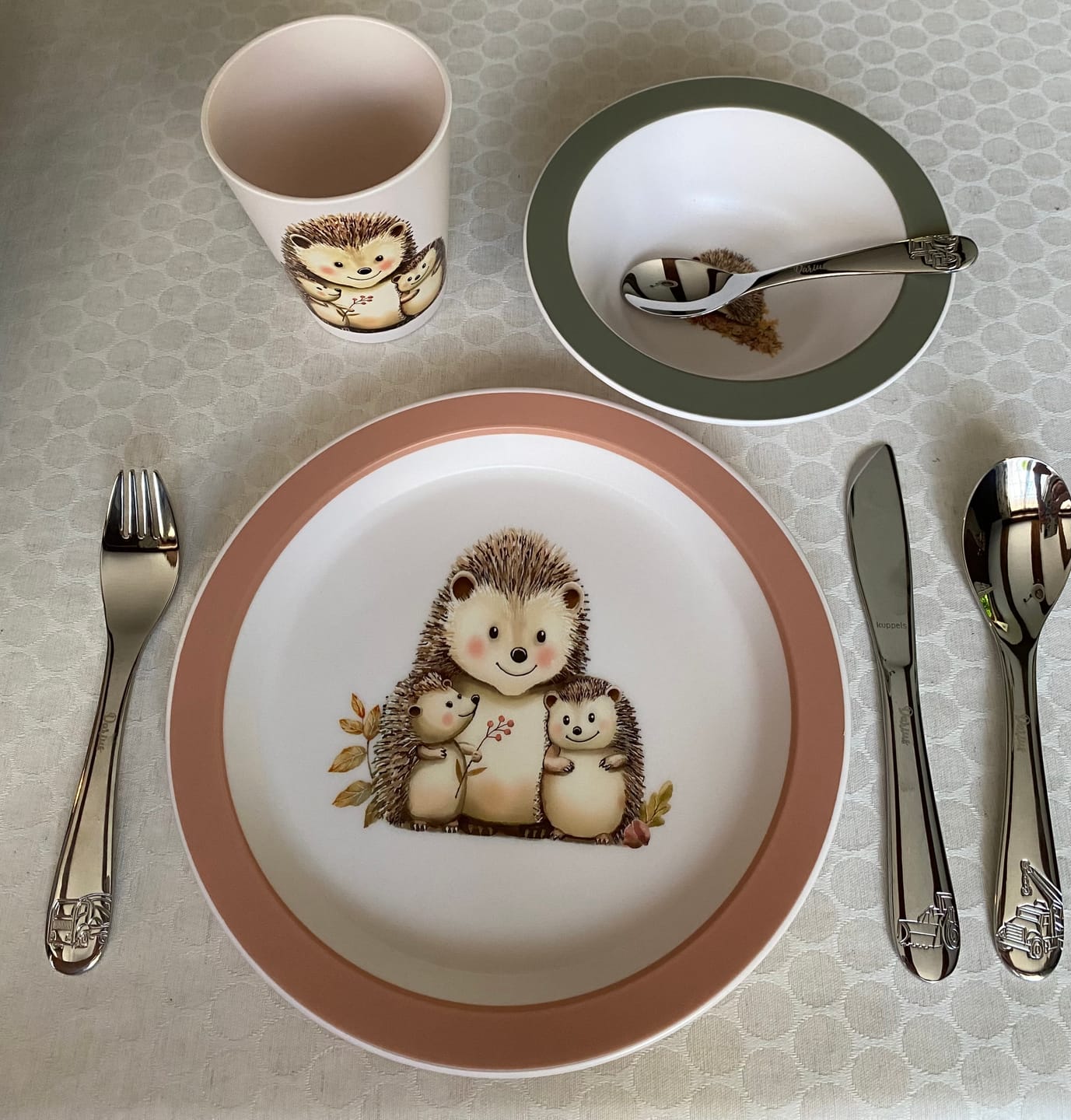 Customer photo review of Mein Bauernhof - Personalisiertes Kinderbesteck für Kinder mit süßen Motiven und Name