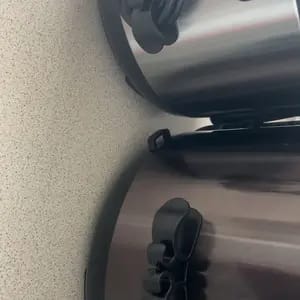 Customer photo review of Organizzatore Cavi Cucina con Ganci Silicone e Colla 3M