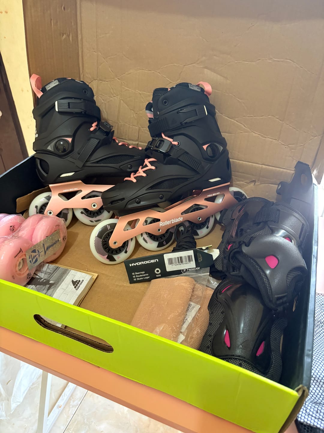 Customer photo review of Rollerblade RB 80 Pro X Women Skates