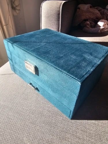 Customer photo review of Boîte à Bijoux 100% Velours