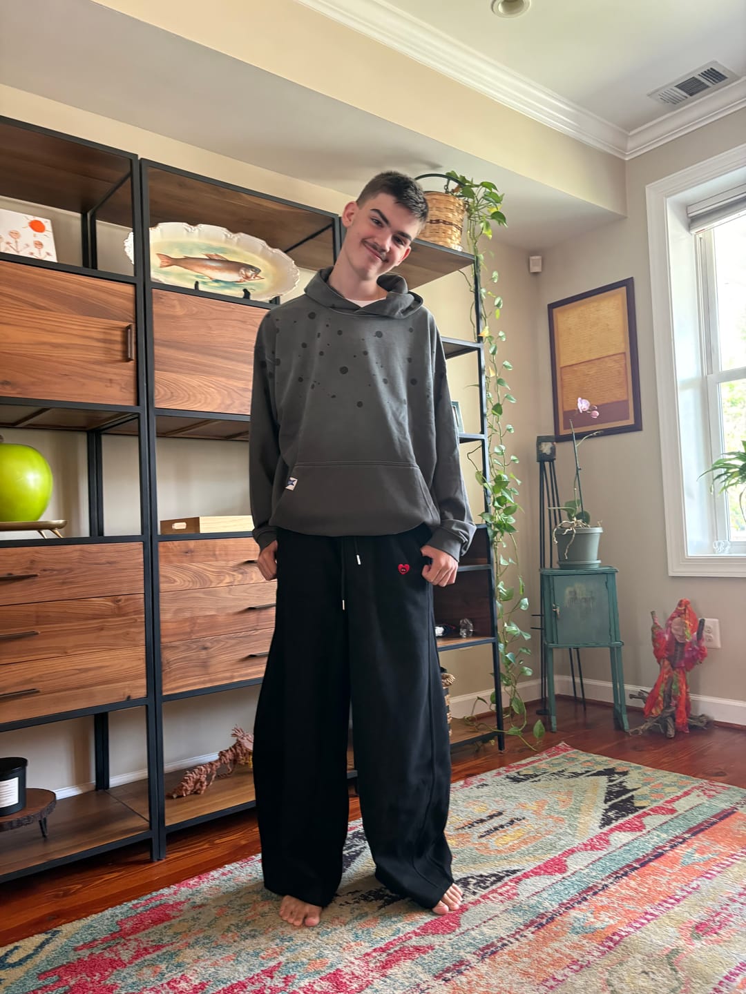 Customer photo review of Aelfric Eden Super Baggy Barrel Sweatpants