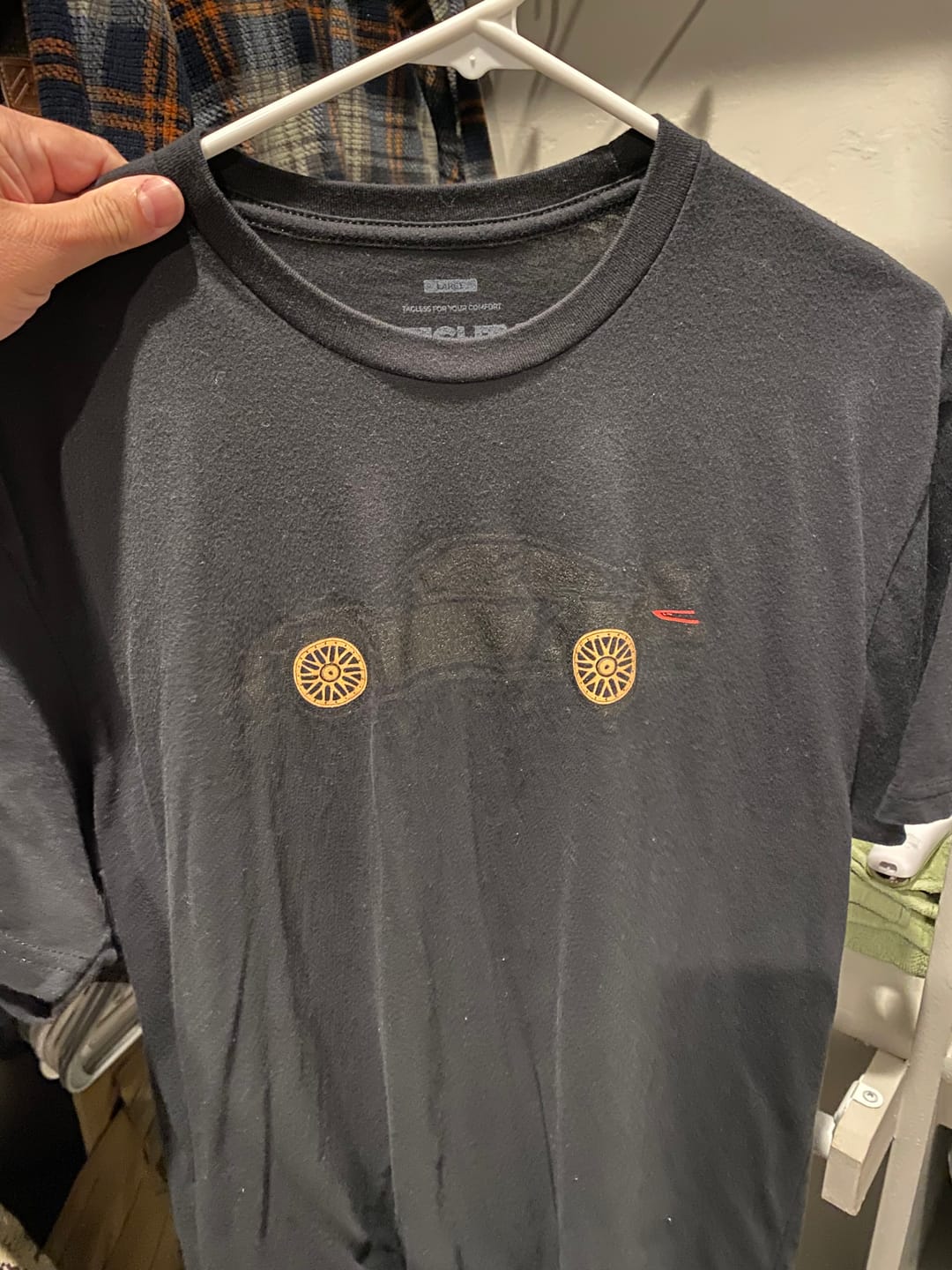 Customer photo review of 80Eighty® Mystery Shirt