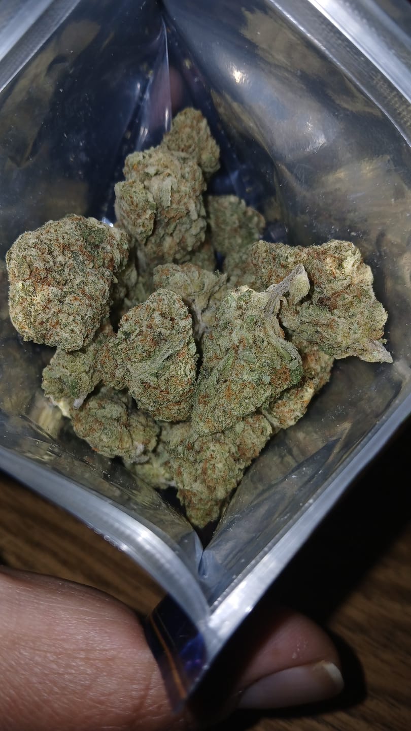 Customer photo review of Strawberry Cough THCA Flower
