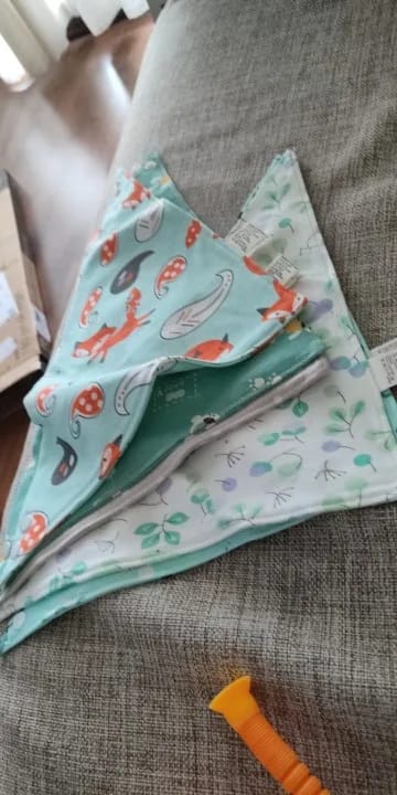 Customer photo review of baberos impermeables 5 Piezas