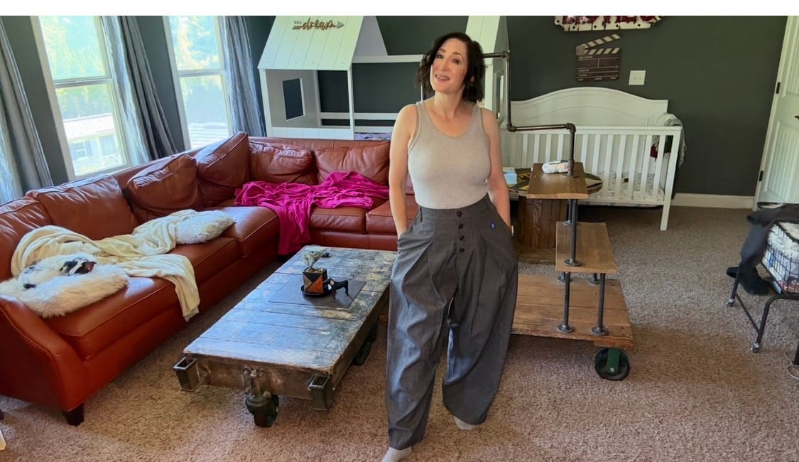 Customer photo review of Aelfric Eden Pleated Baggy Work Pants