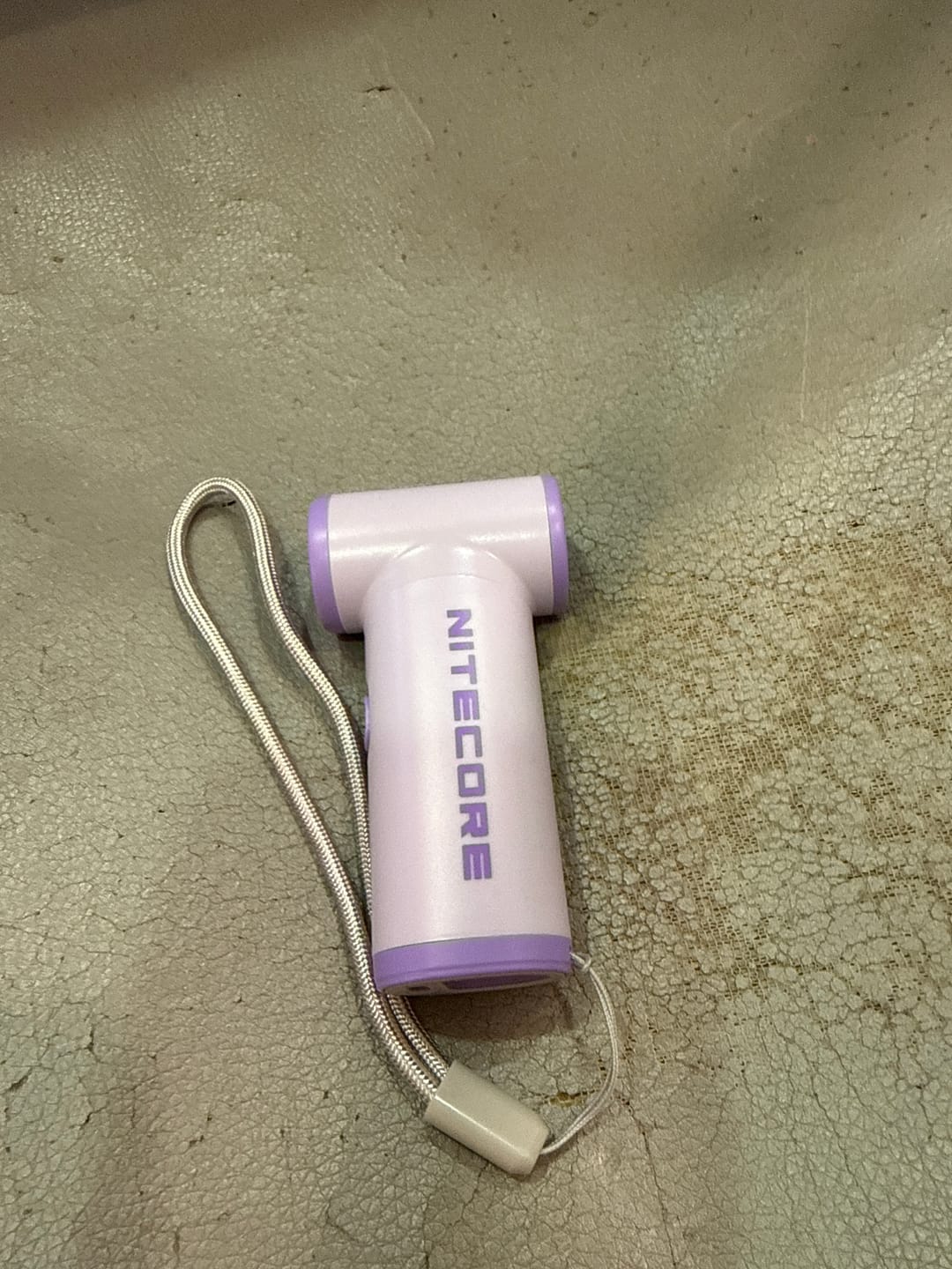 Customer photo review of NEF Nano - Palm-Sized High-Speed Handheld Fan