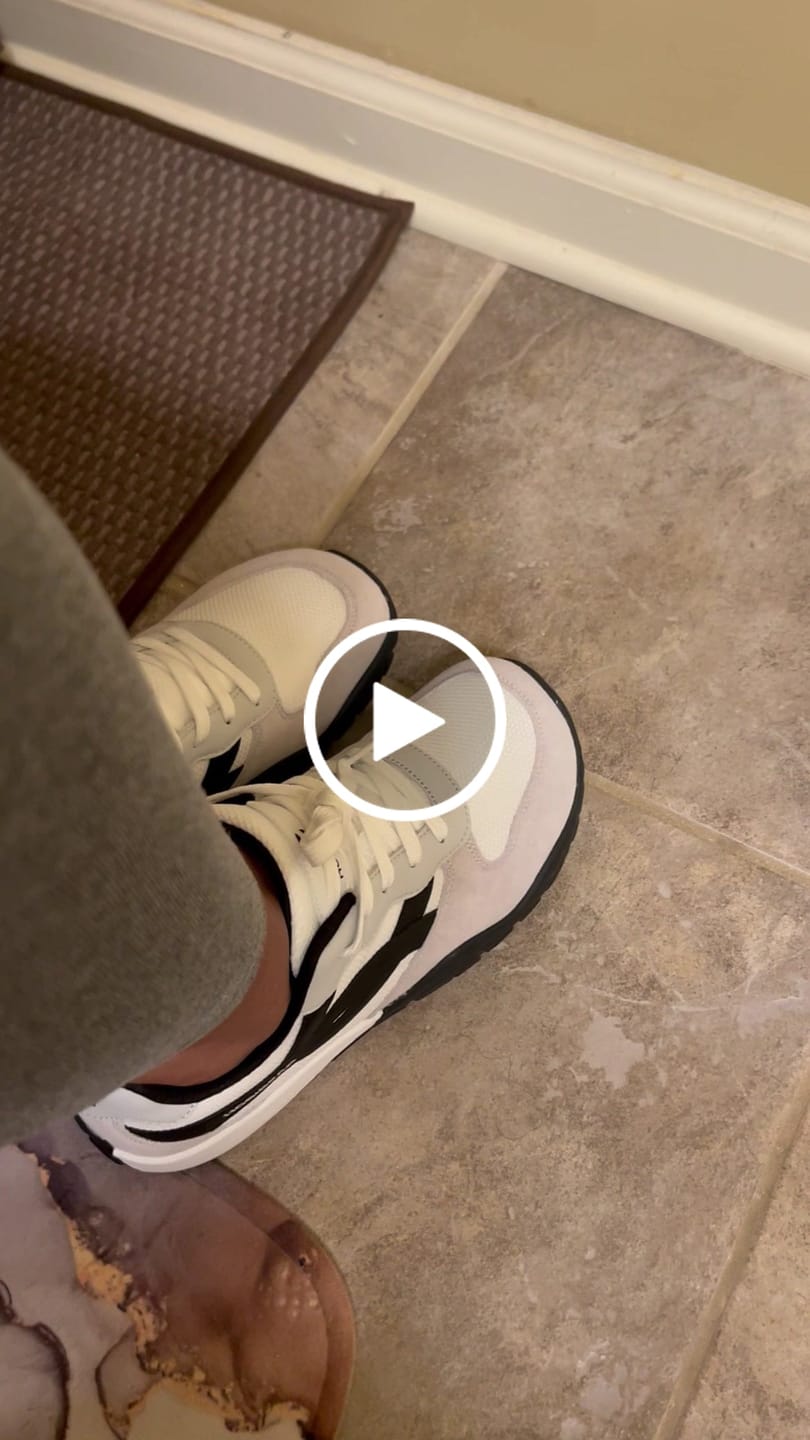Customer video review of Hareball - Wide Toe Sneakers
