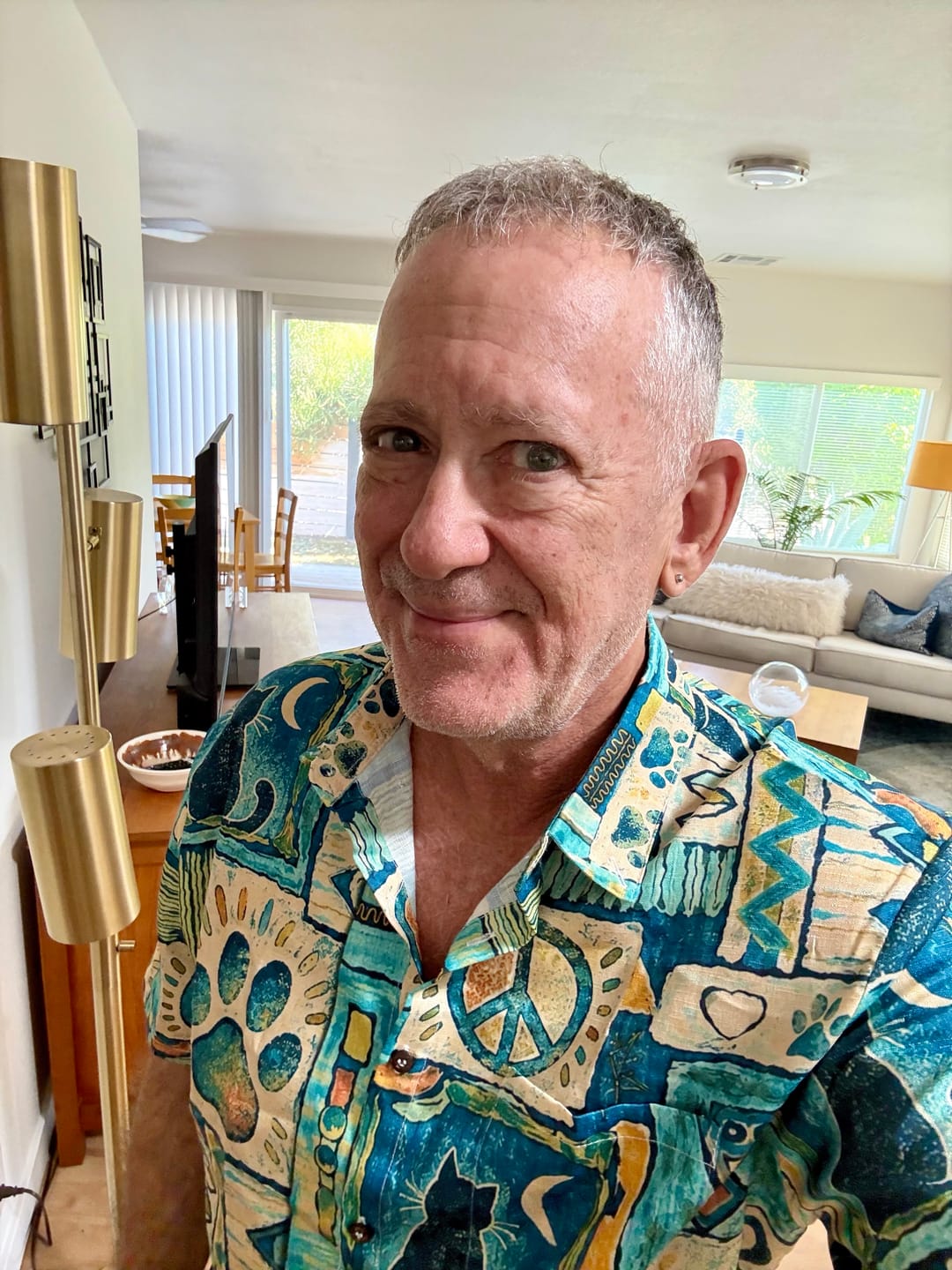 Customer photo review of BOHO CAT GARDEN MOSAIC BUTTON-DOWN COLLAR SHIRT - TLHN2907262