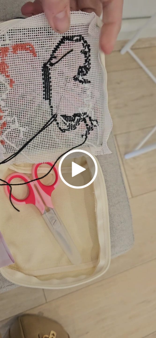 Customer video review of Medium Ergonomic Craft Scissors