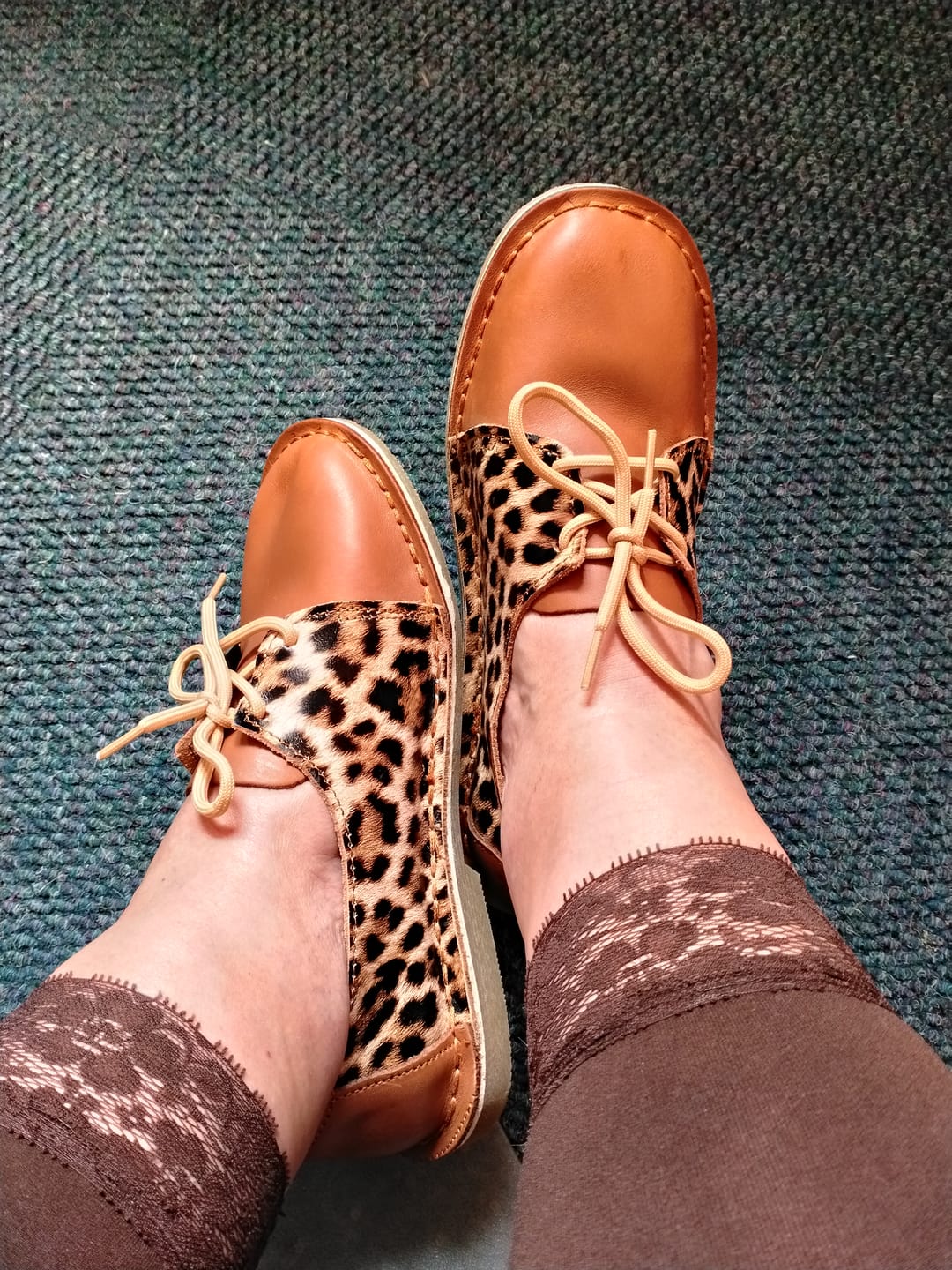 Customer photo review of Printed Vellie Pumps