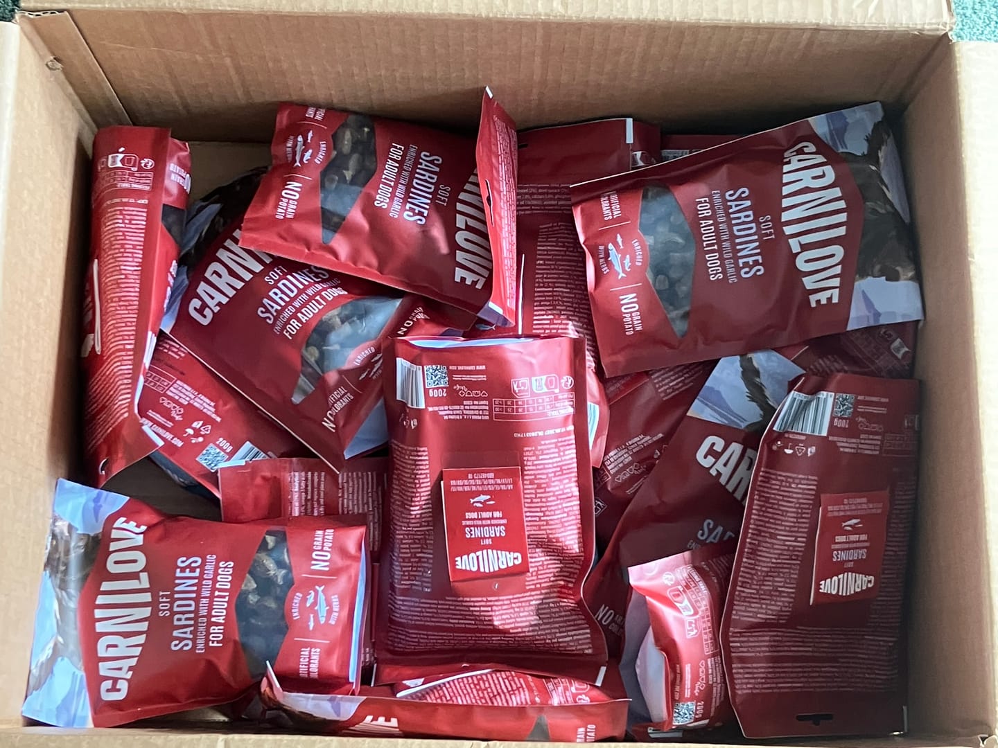 Customer photo review of Carnilove Sardines Enriched with Wild Garlic Soft Dog Treats, 200g