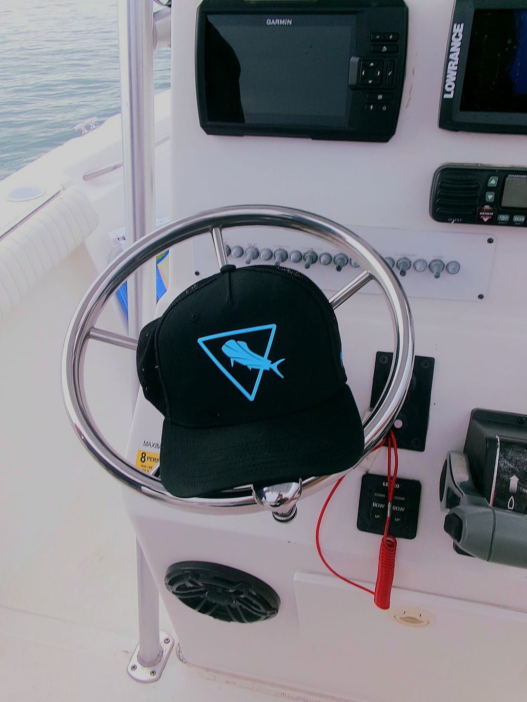 Customer photo review of Mahi - Soft Mesh Snap Back Hat Black