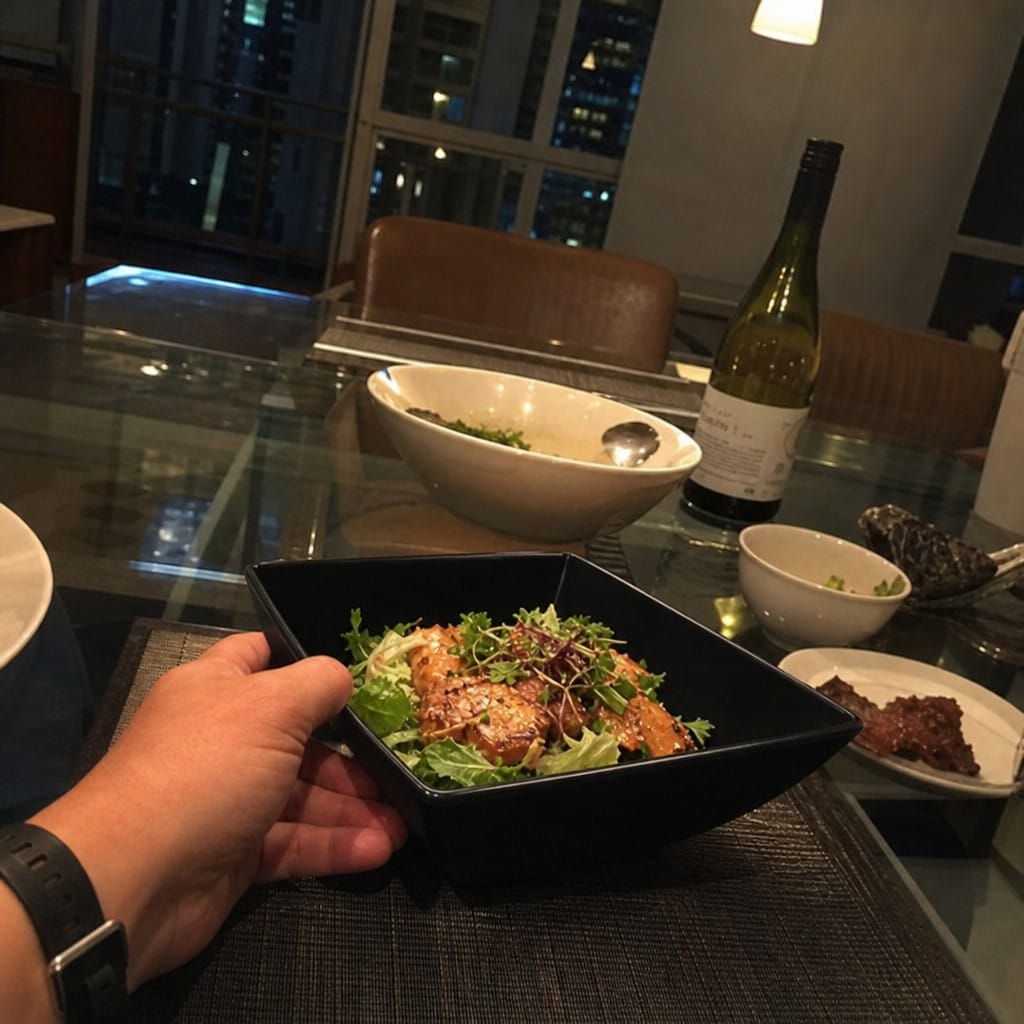 Customer photo review of Curved Bowl 11 inch Black Melamine for Table Settings