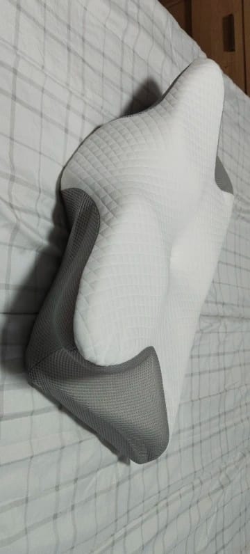 Customer photo review of Almohada Cervical Ergonómica