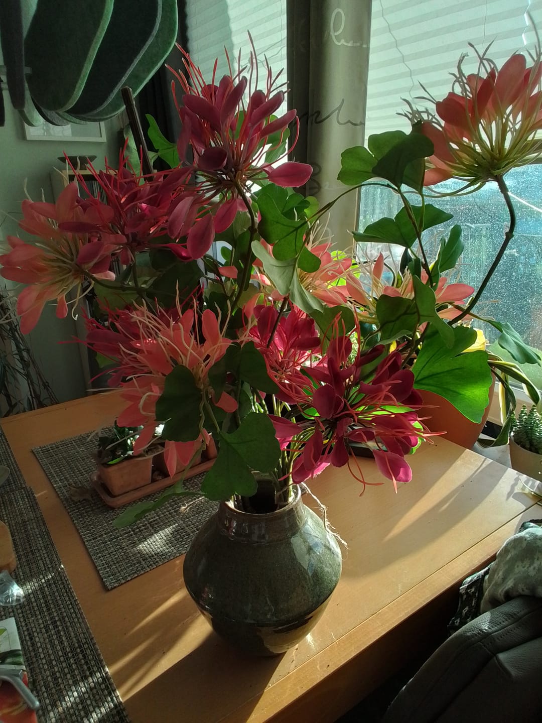 Customer photo review of Kunstblumenstrauß Raspberry Sparks