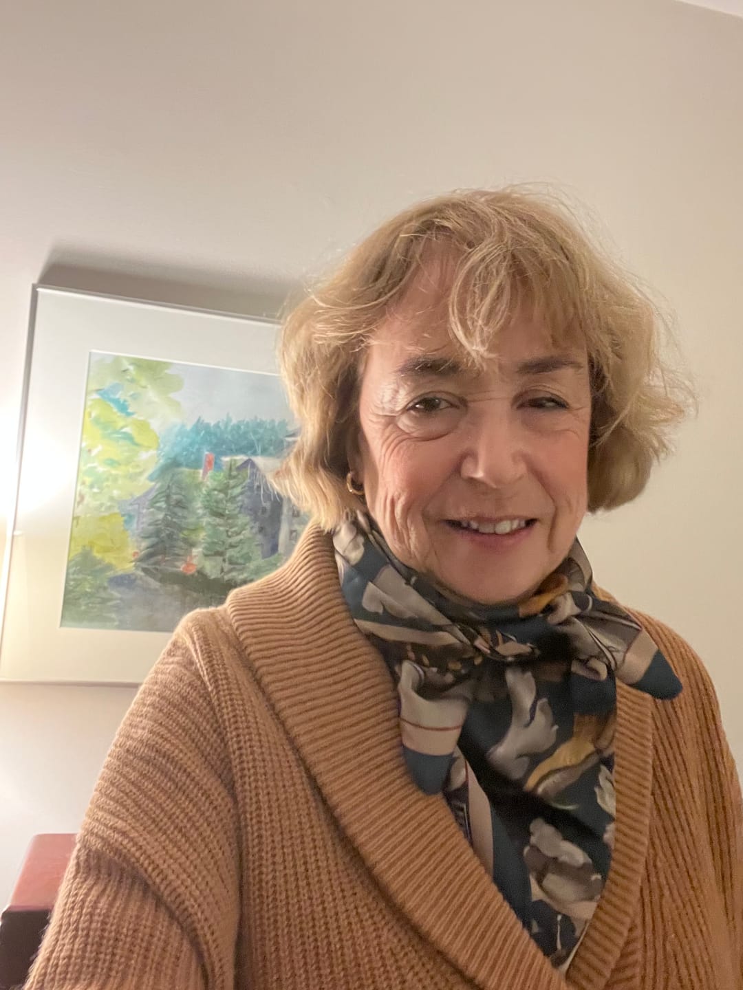 Customer photo review of Snails Silky Scarf