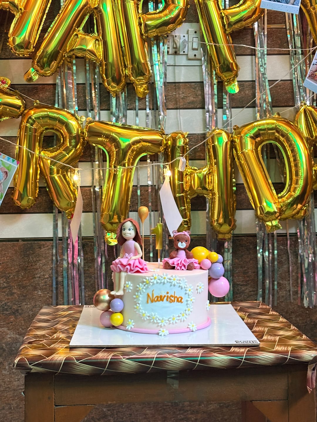 Customer photo review of Girl Teddy Friendship Cake