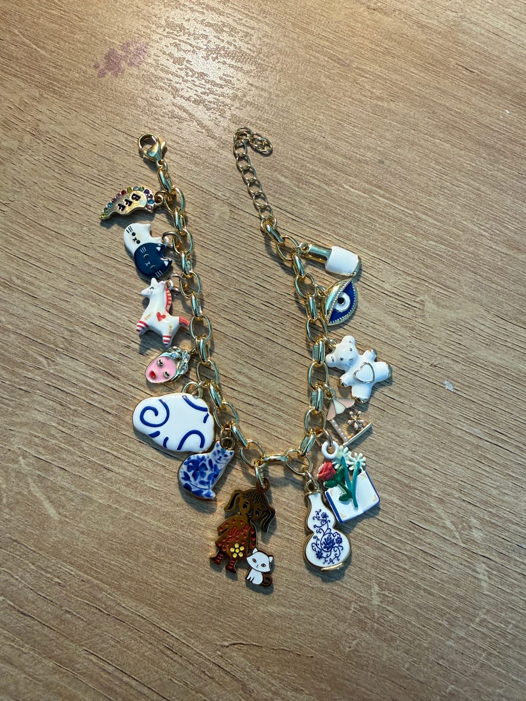Customer photo review of Starry Book Charm (SURPRISE)