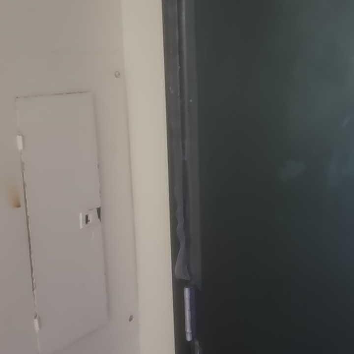 Customer photo review of Joint d'étanchéité adhésif Aquelie
