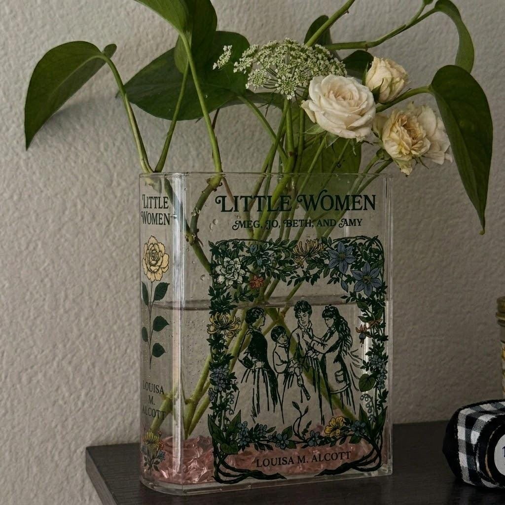 Customer photo review of Little Women Acrylic Book Vase Book Lover Gift